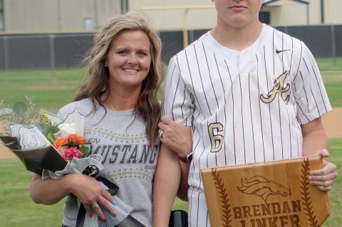 Brendan Linker is the son of Zeb and Kimberly Nemecek.