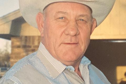 Rites held for Roy Snider
