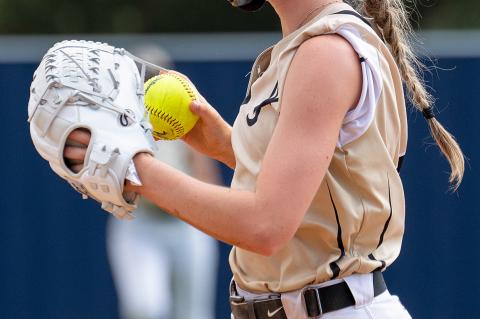 Allen/Calvin team run rule Moss; new schedule released