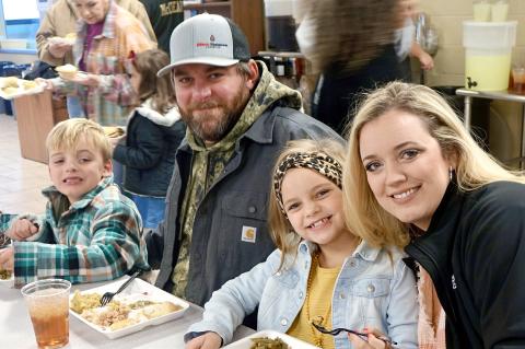Cody Wainscott and daughter Kinsey