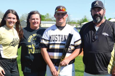 Senior Baseball Players & families are honored