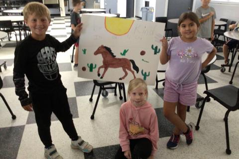 Allen 3rd and 4th Grade working on Mural for the Park thanks to Grant