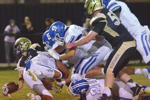 Mustangs snatch victory from the jaws of defeat