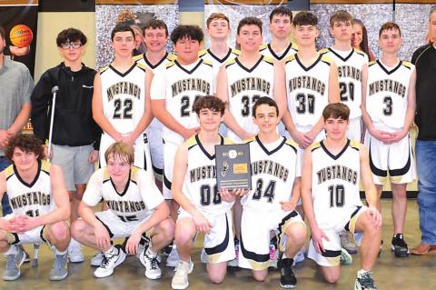 The Mustangs captured the District