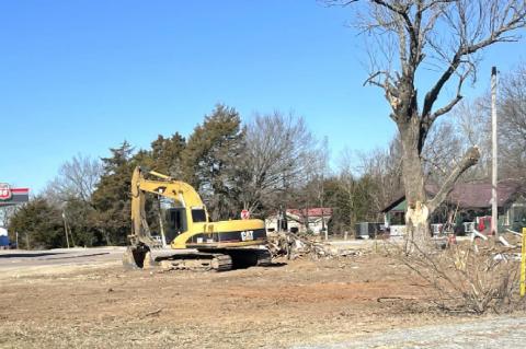 Family Dollar Tree Breaks Ground