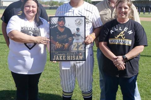 Baseball Seniors Honored