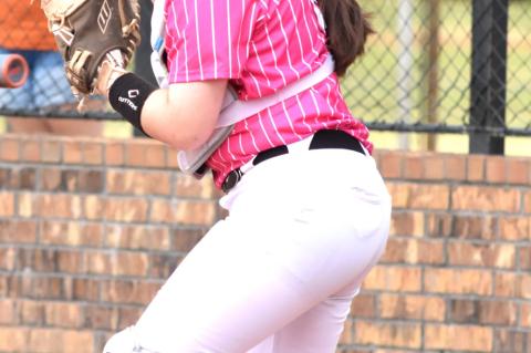Senior Maebrey Wallace