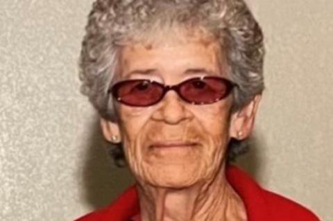 Deretha Dean Starns