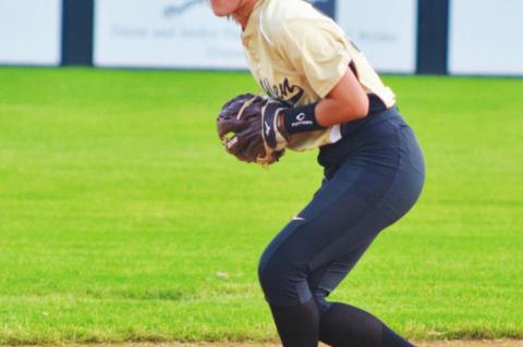 Senior Shortstop Hannah
