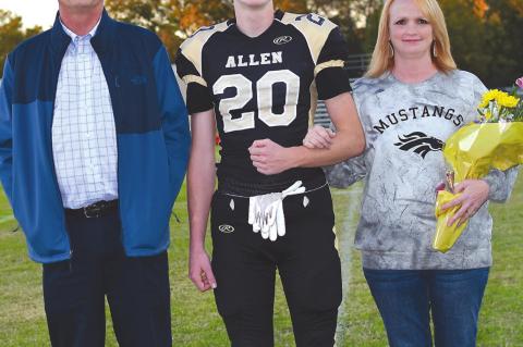 Band, Cheer & Football Seniors Honored