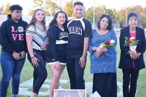 Football / Cheer Seniors and Parents Honored