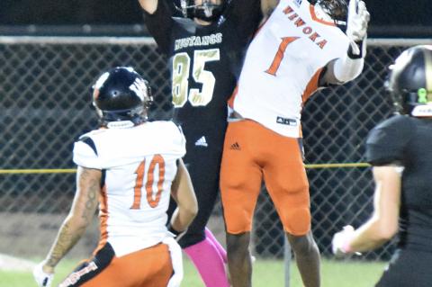 Tagus Howard has a 4 Touchdown night against Wewoka
